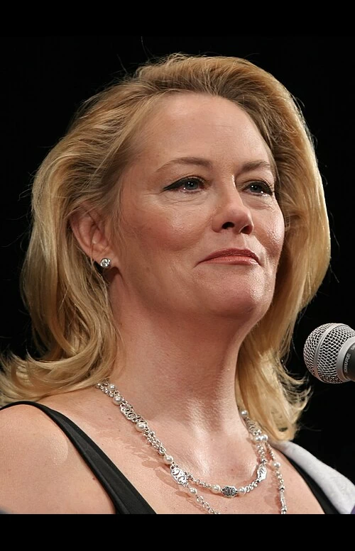 Cybill Shepherd